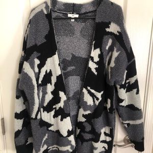 BP camo cardigan